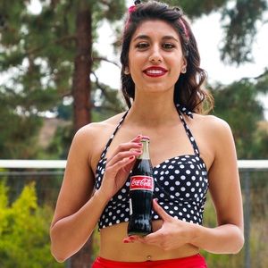 Pinup style swimsuit top